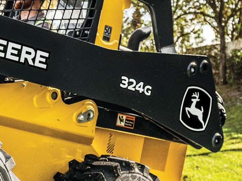 John Deere 324G skid steer loader